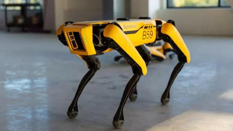 Boston Dynamics'in Robot Köpeği Spot Satışa Çıktı